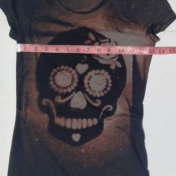 No Boundaries Tee Shirt Sz XS 1 Black Bleached Skull Design - Picture 5 of 6